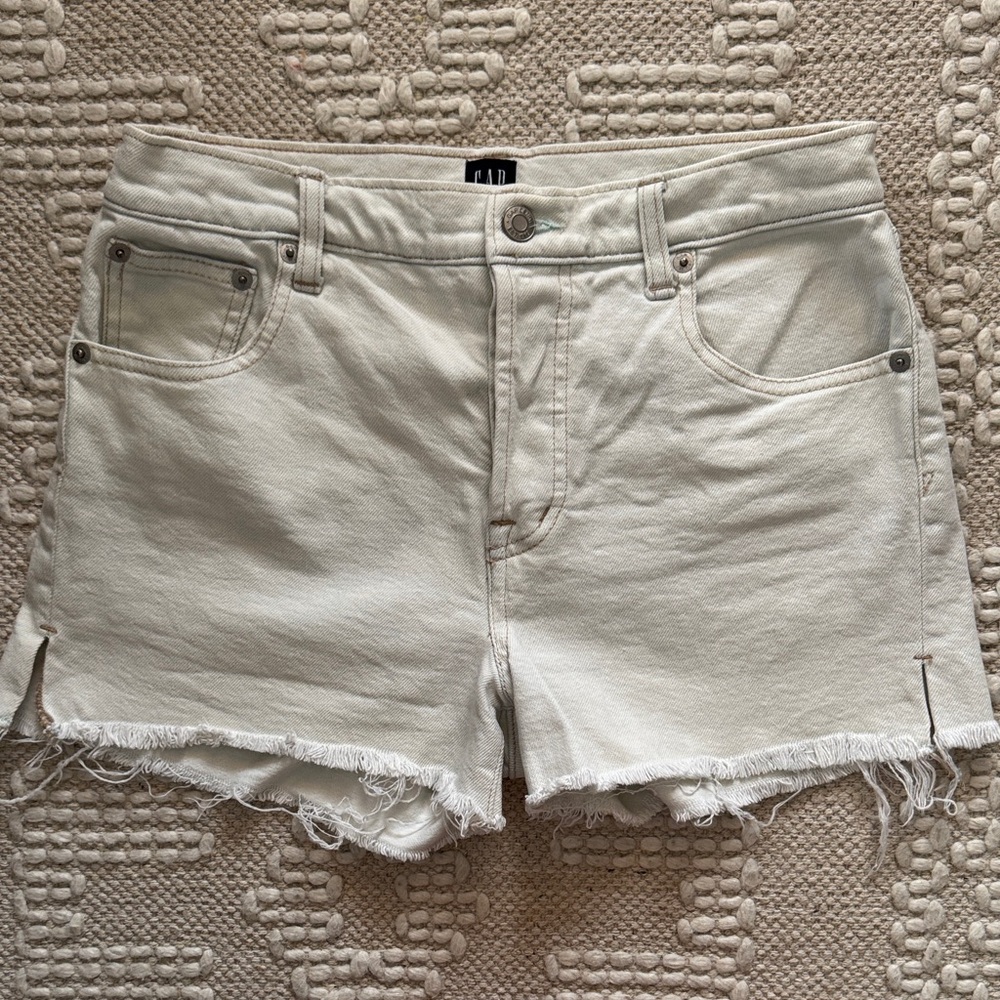 GAP Women's Off-White Jean Shorts